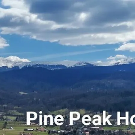 Pine Peak House Dom wakacyjny *