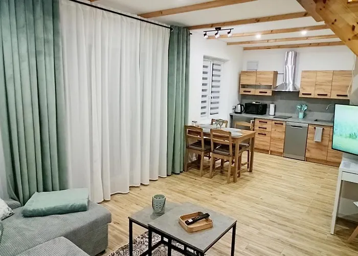 بيت للعطل Pine Peak House